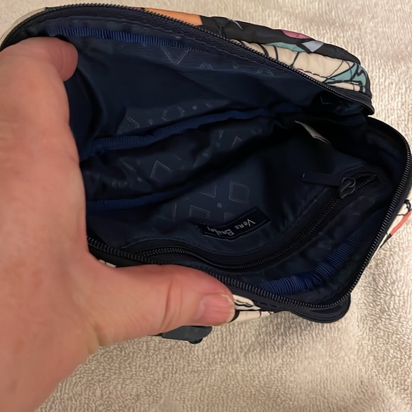 Vera Bradley Essential Mini Belt Bag NWT - Picture 7 of 9